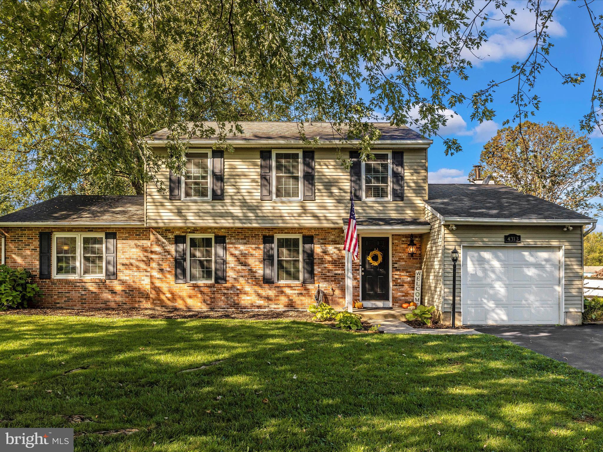 FOUNTAINDALE SOUTH - Residential