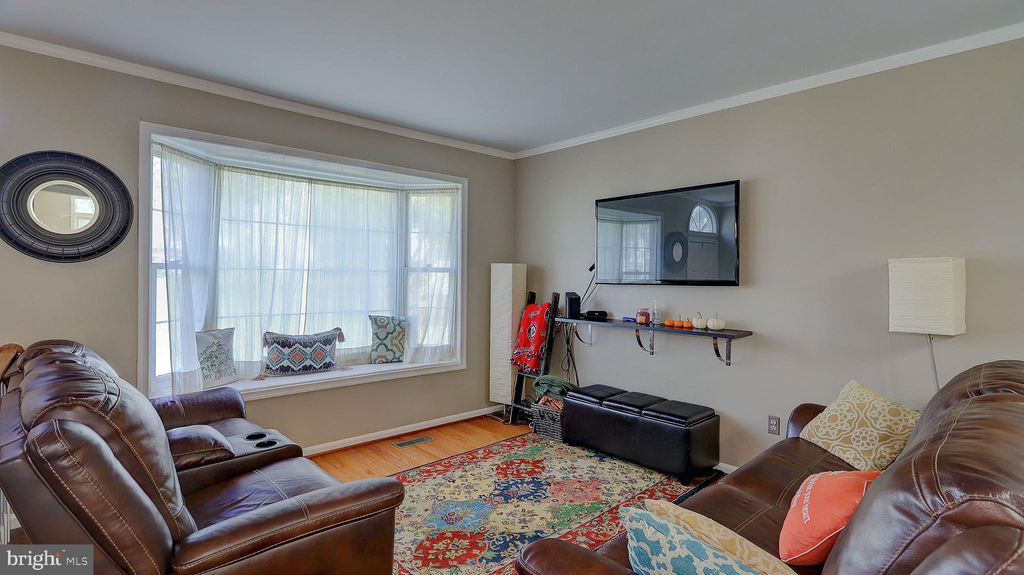 COMPTON VALLEY ESTATES - Residential