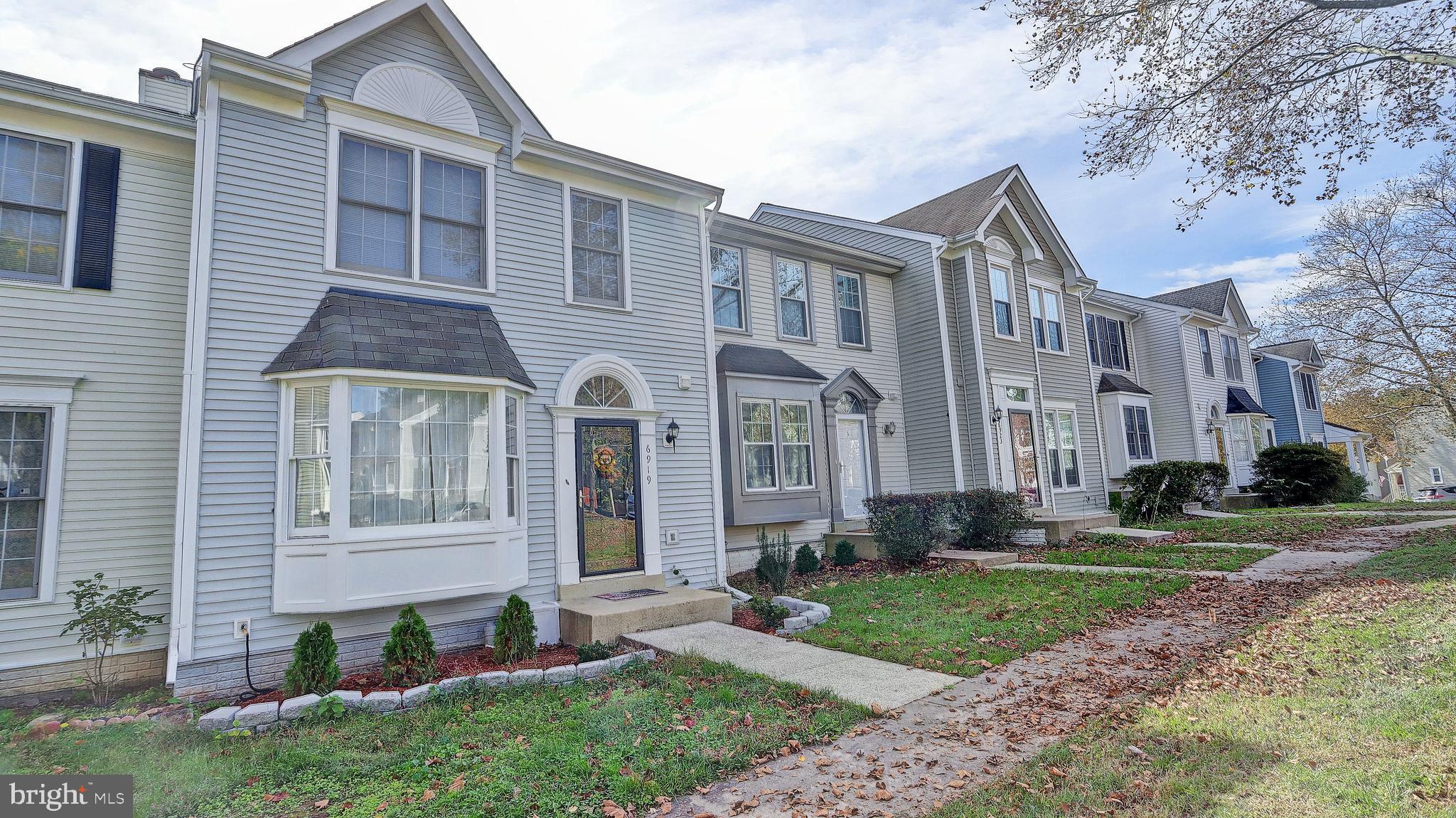 COMPTON VALLEY ESTATES - Residential