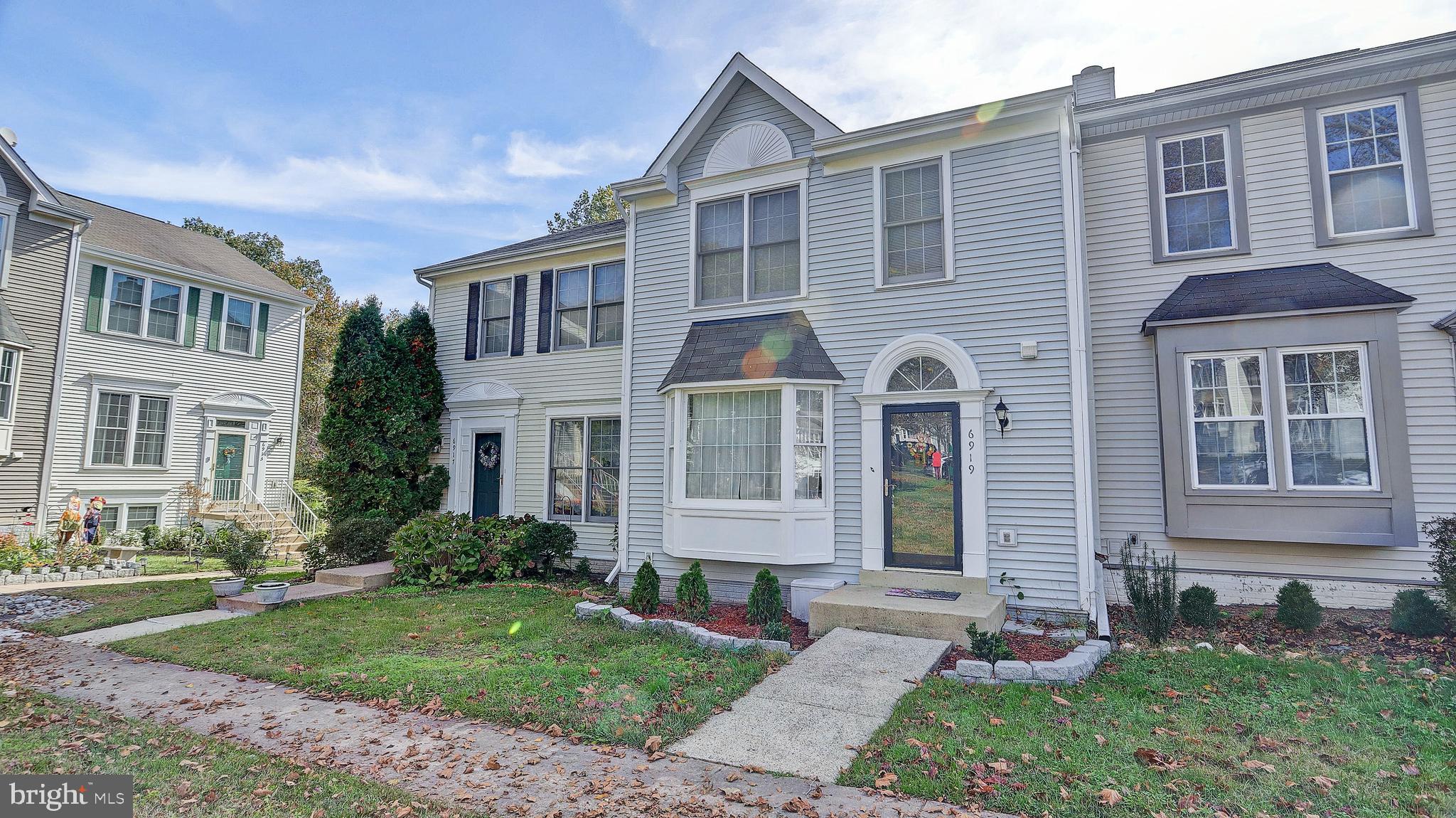 COMPTON VALLEY ESTATES - Residential