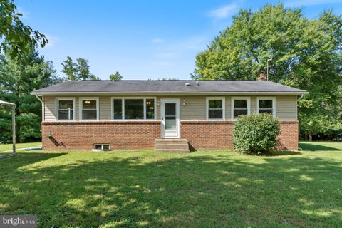 Photo of 7145 Hillbilly Place, LA PLATA, MD 20646 (MLS # MDCH2058084)