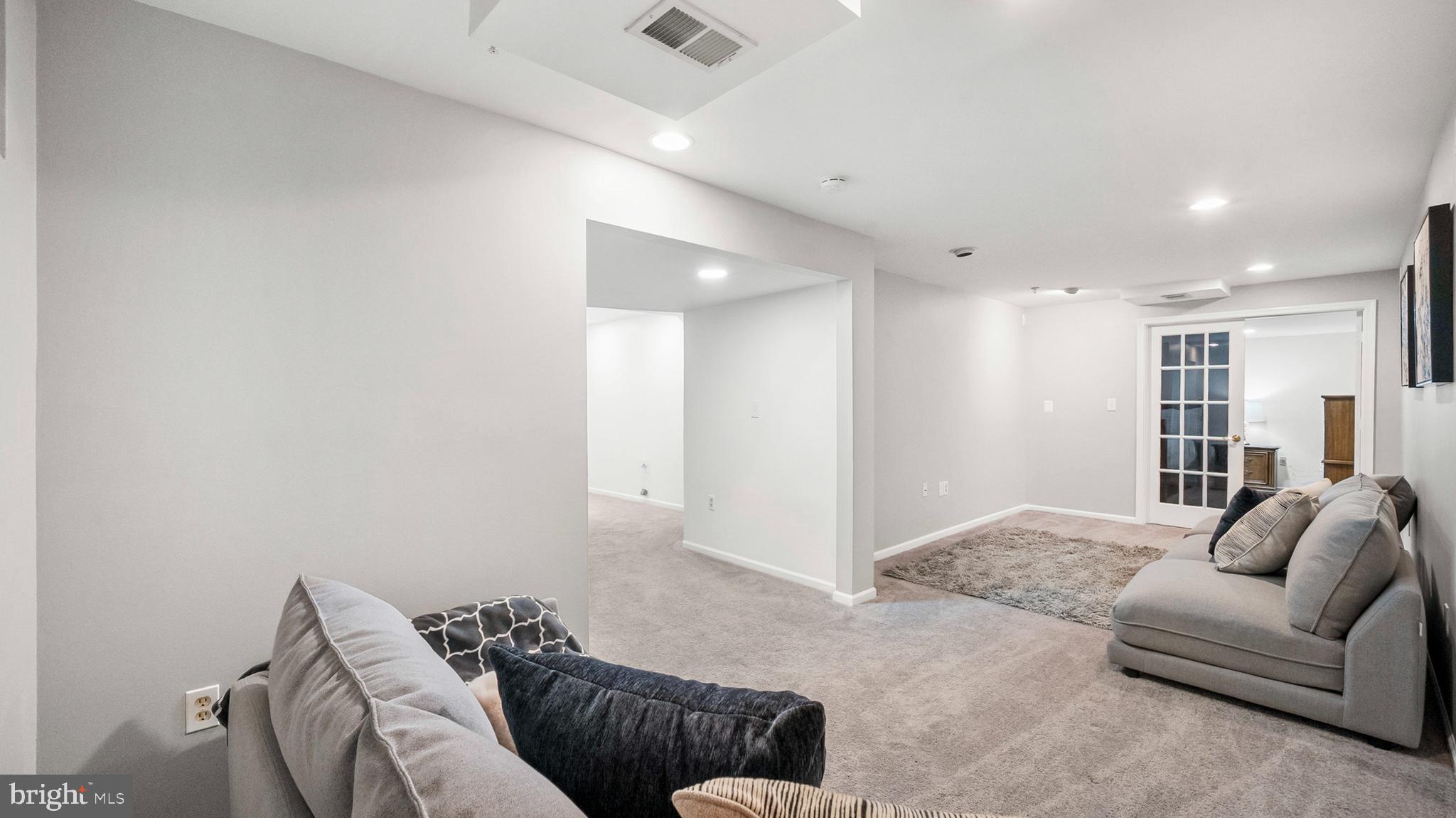 PROSPECT ESTATES - Residential