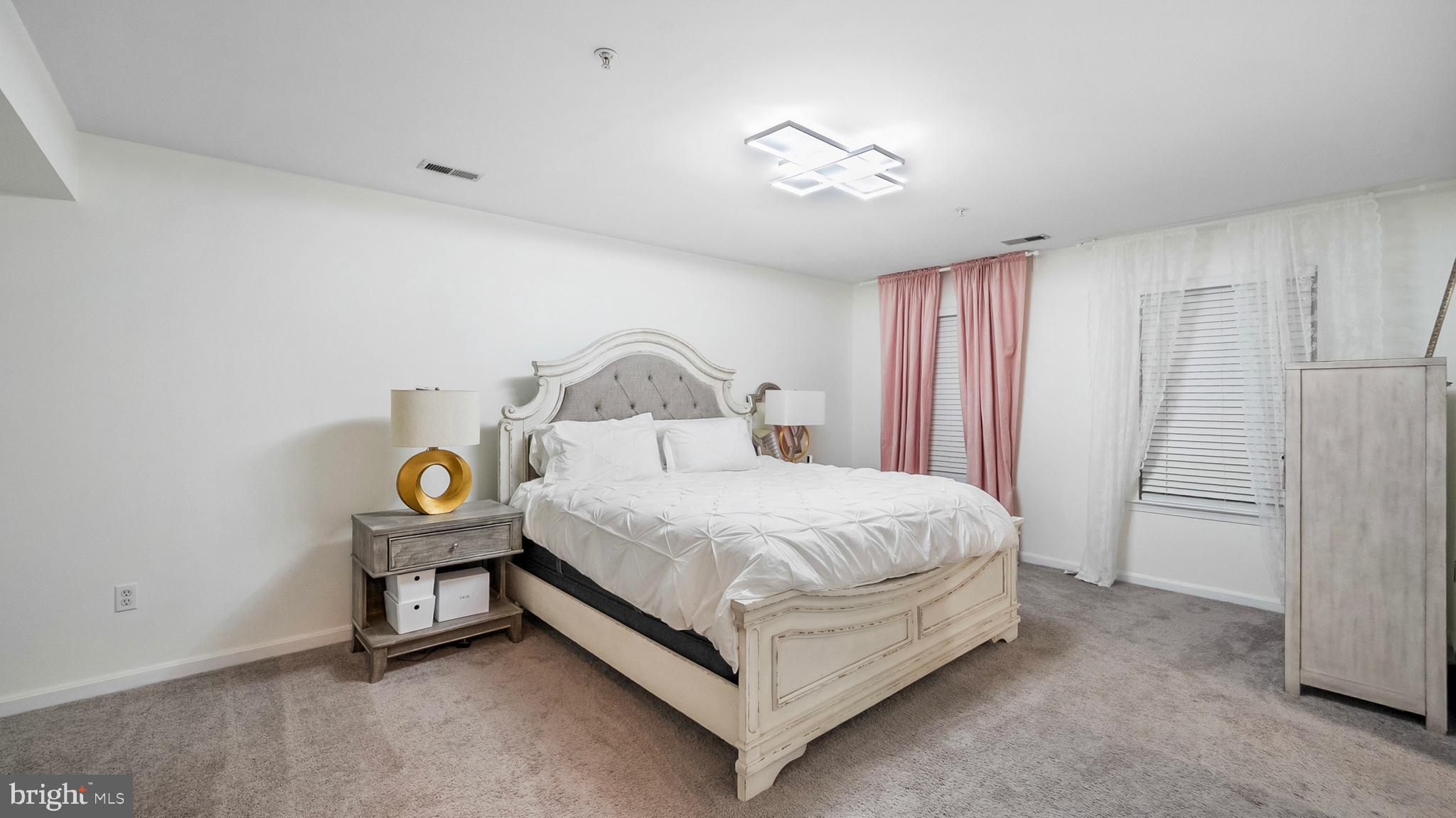 PROSPECT ESTATES - Residential