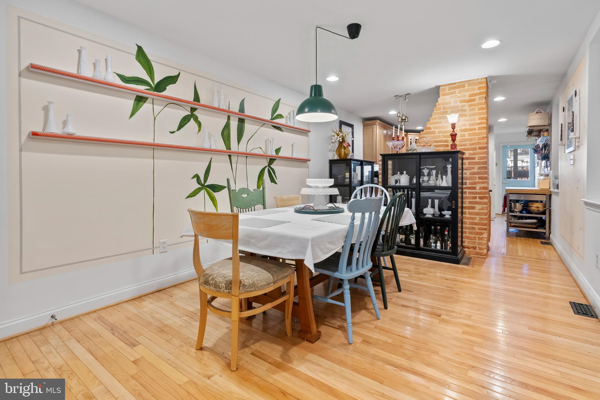 BUTCHERS HILL - Residential