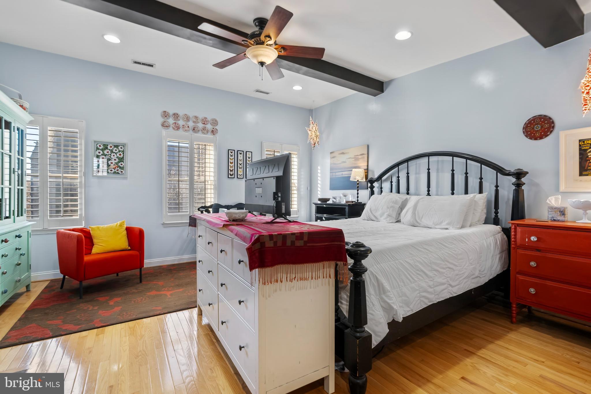 BUTCHERS HILL - Residential