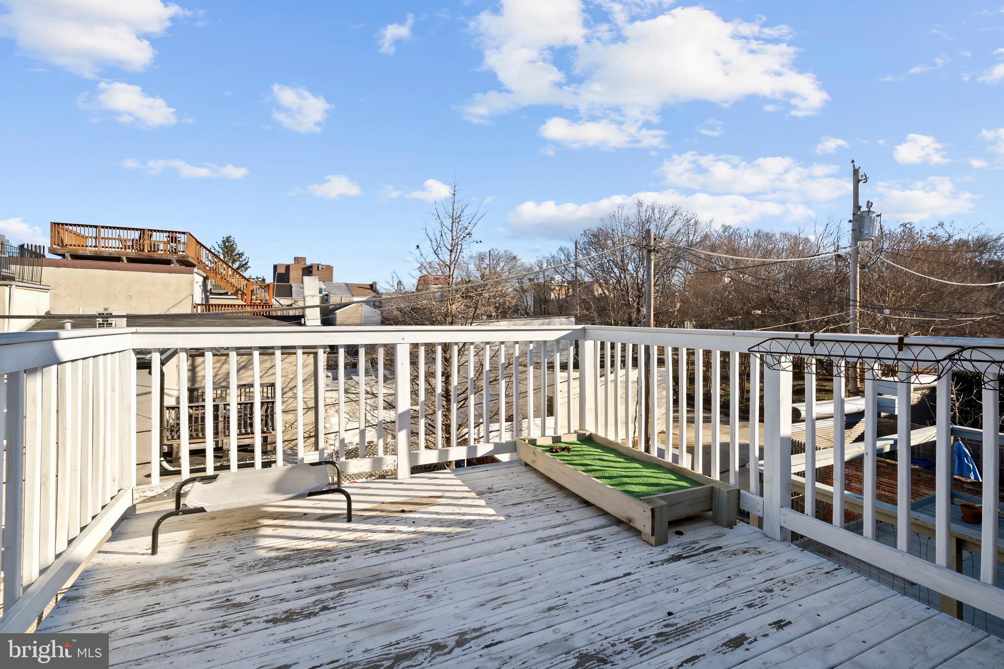 BUTCHERS HILL - Residential