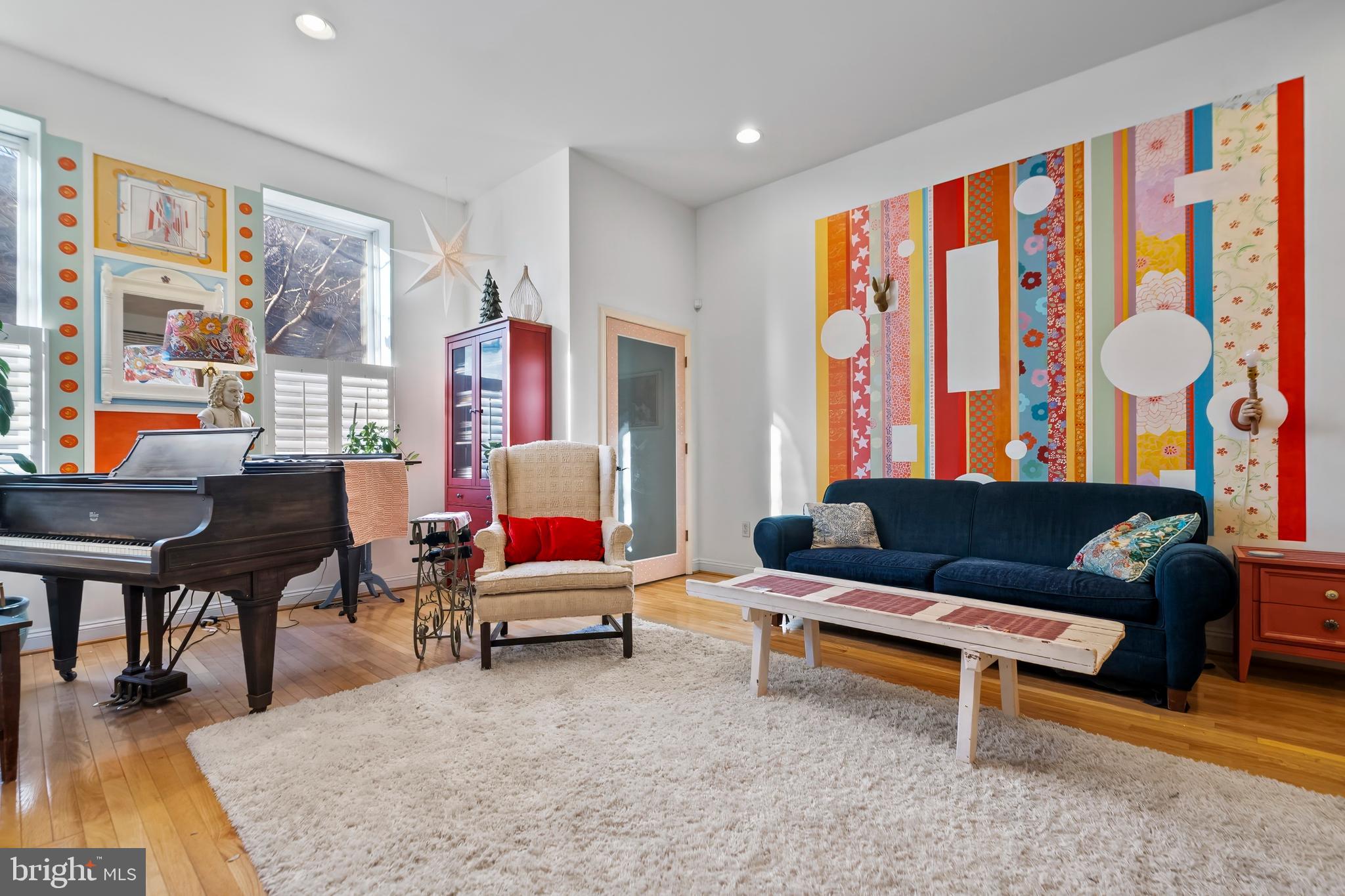 BUTCHERS HILL - Residential