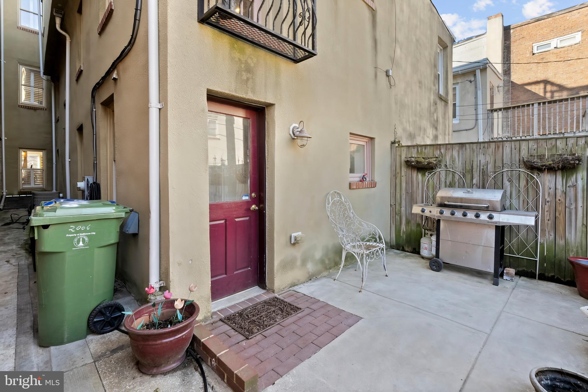 BUTCHERS HILL - Residential