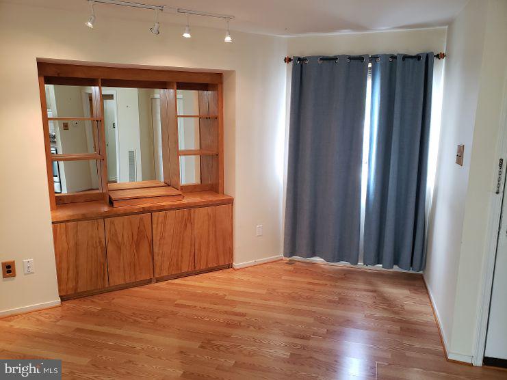 3203 JENNIFER COURT