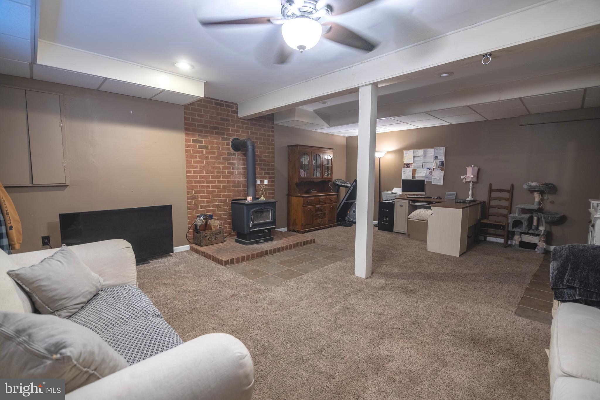 SNYDER CORNER - Residential