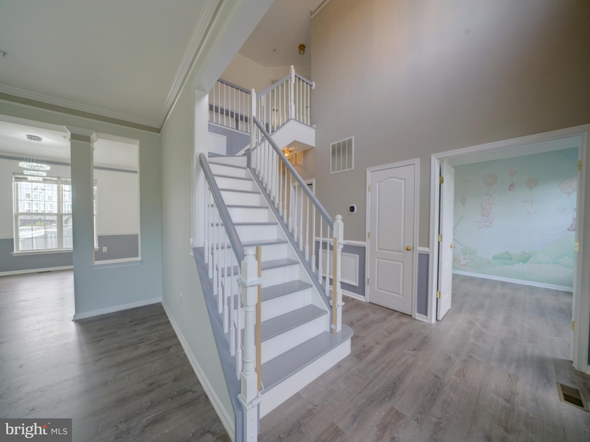 LAKEVIEW - Residential