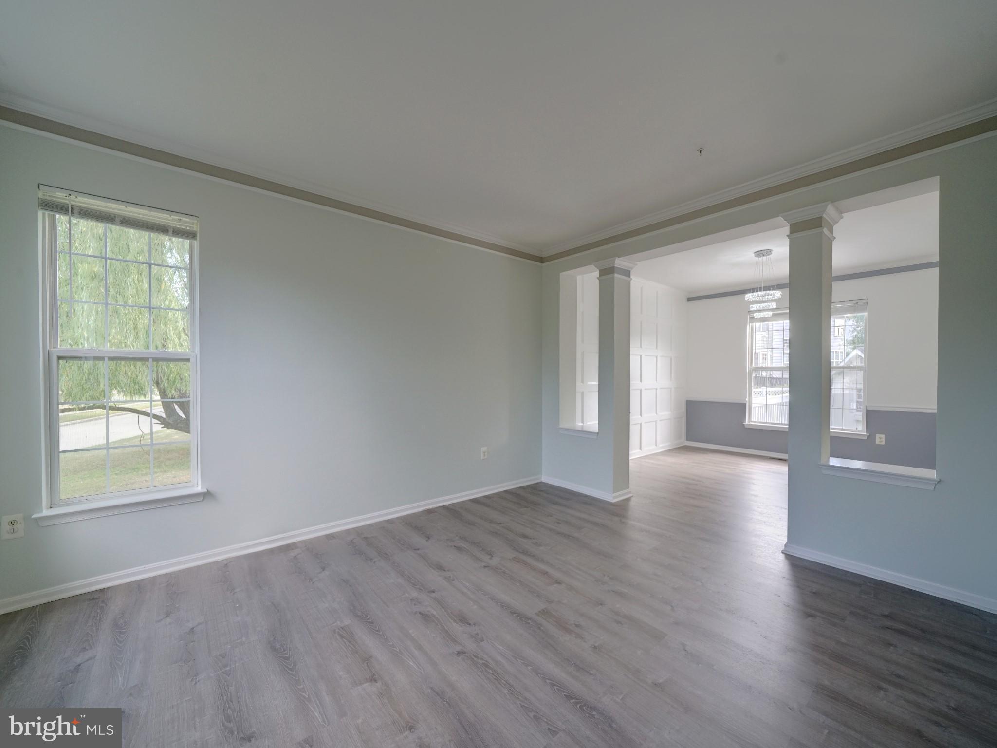 LAKEVIEW - Residential