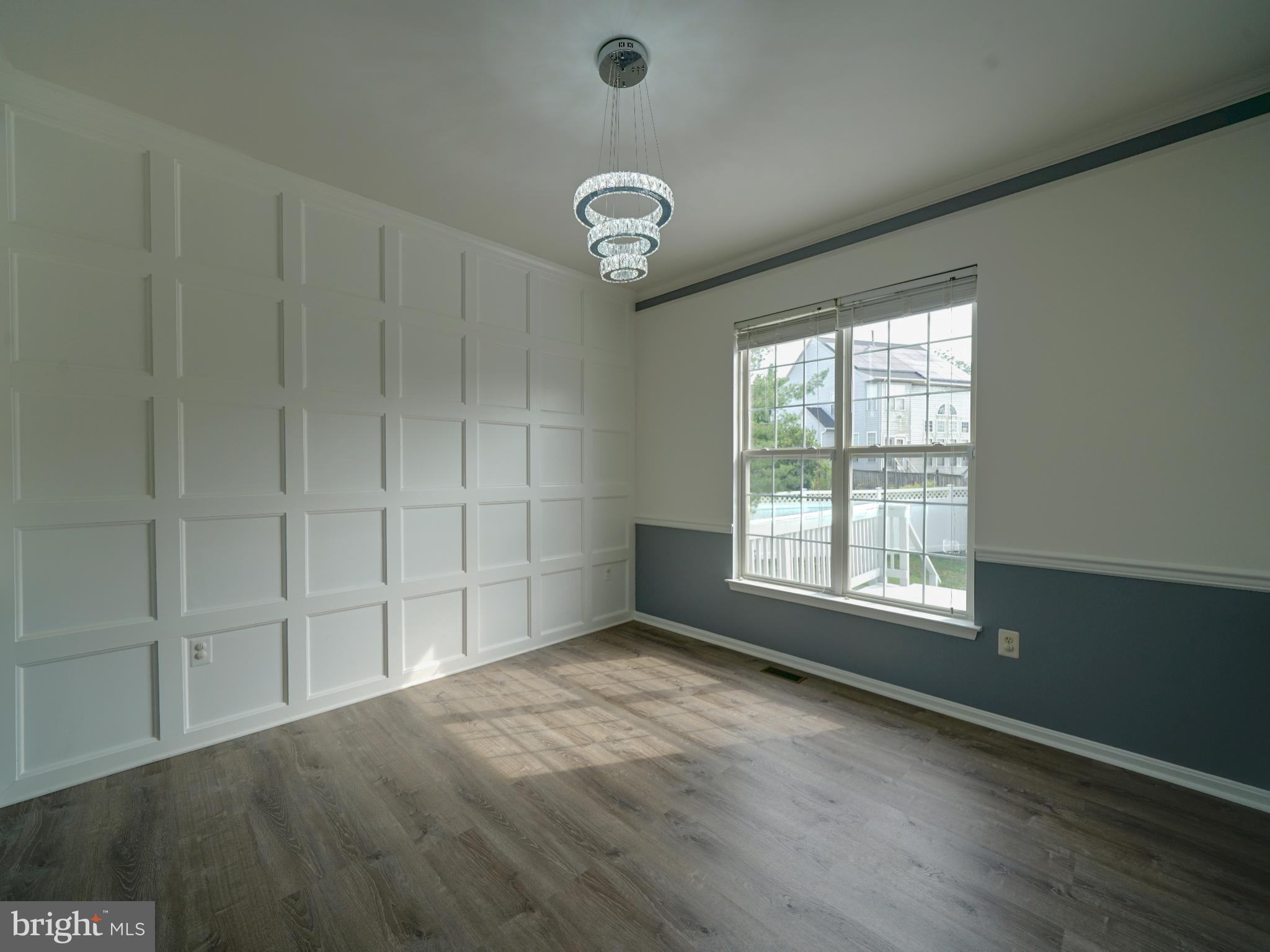 LAKEVIEW - Residential