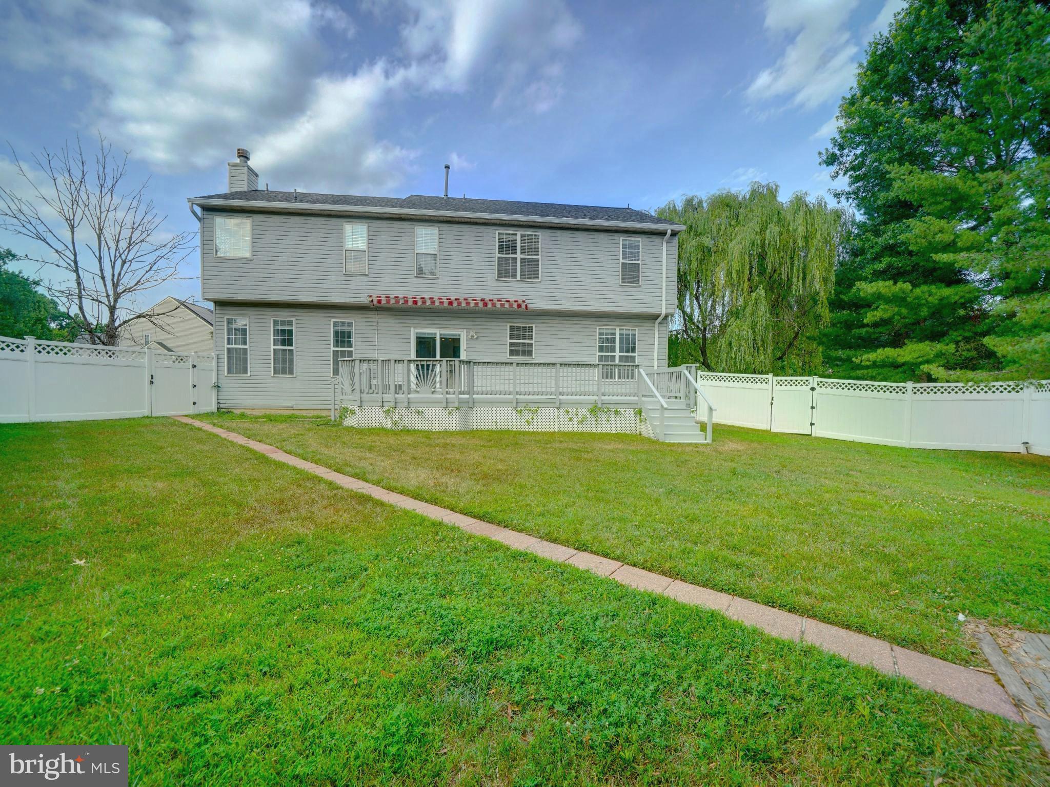 LAKEVIEW - Residential