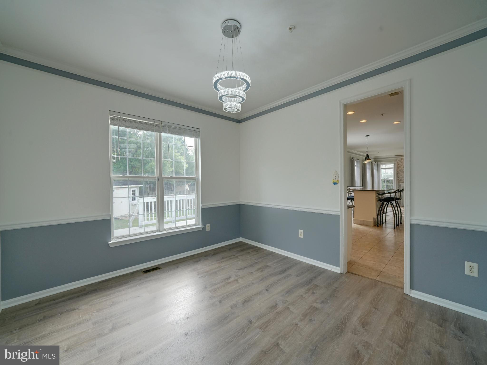 LAKEVIEW - Residential