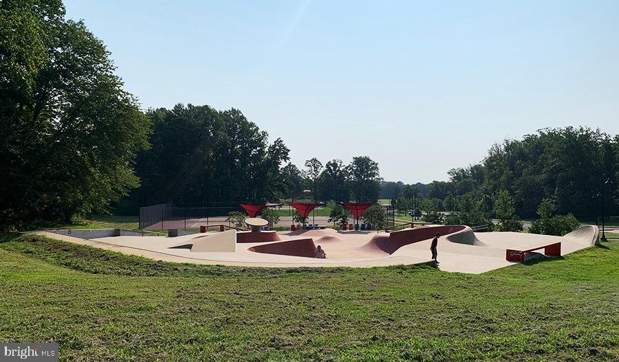 GATEWAY PARK - Residential