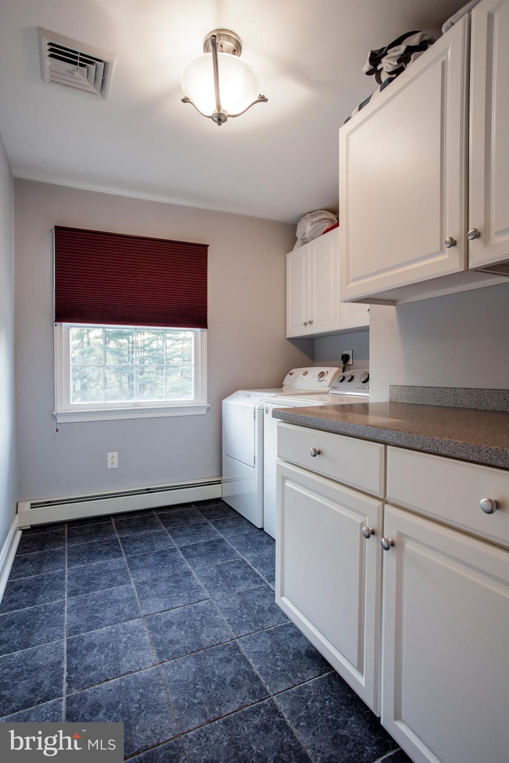 HAMILTON PLACE - Residential