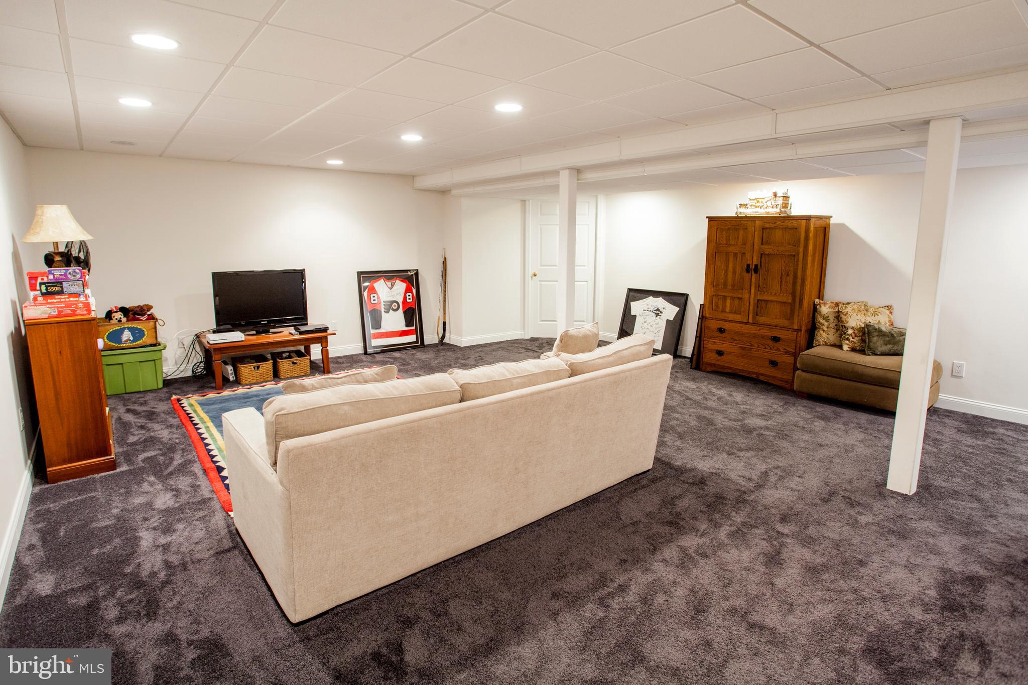 HAMILTON PLACE - Residential