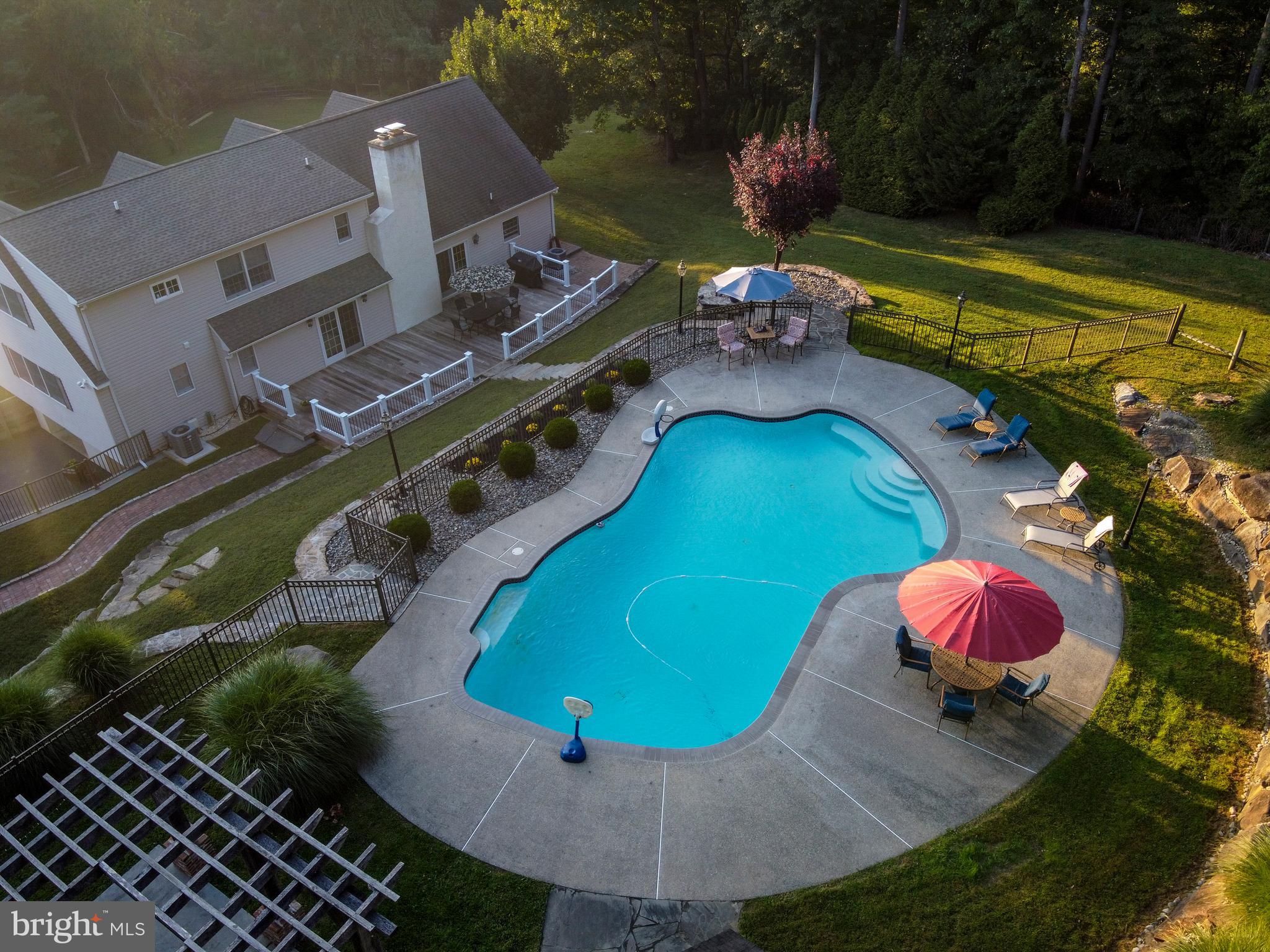 HAMILTON PLACE - Residential