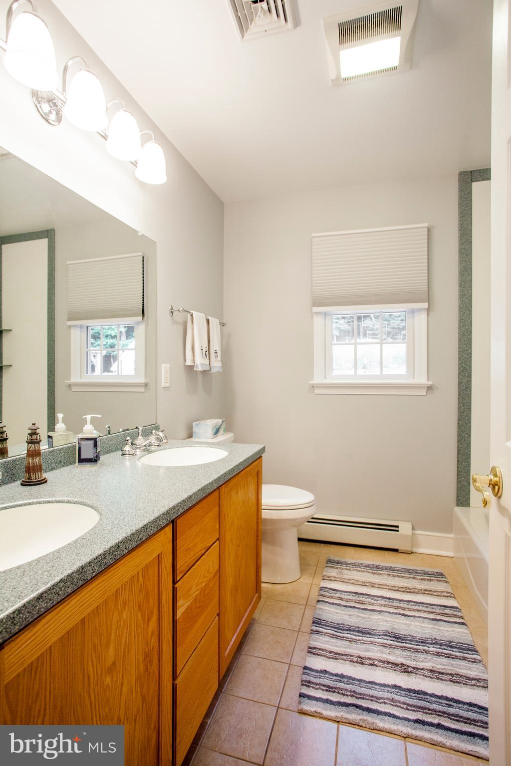 HAMILTON PLACE - Residential