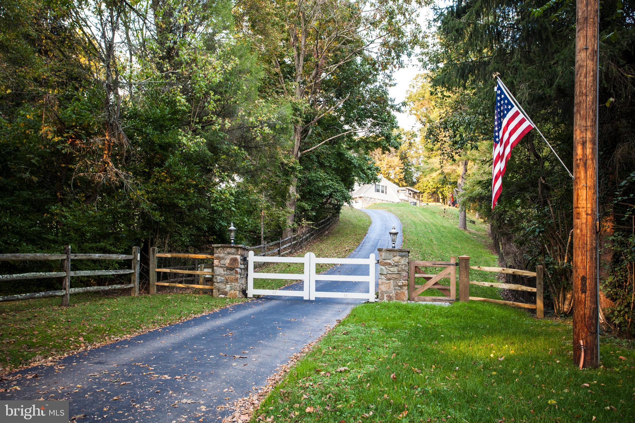 HAMILTON PLACE - Residential