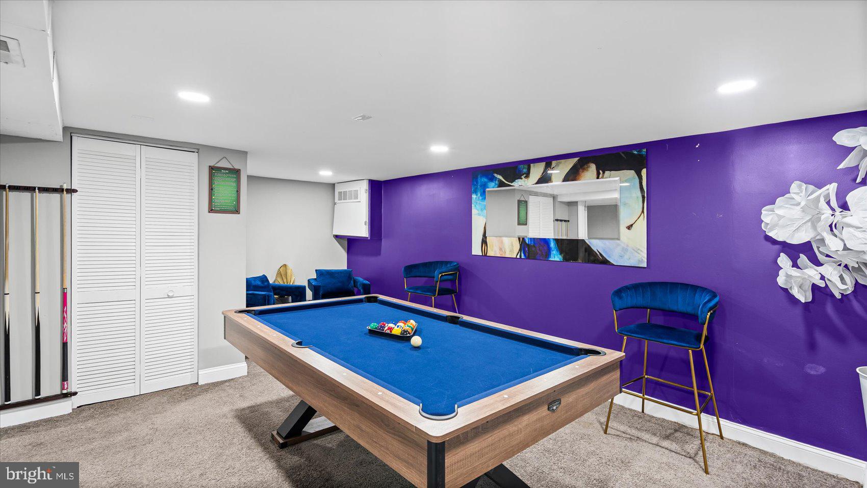 CHARTWELL - Residential