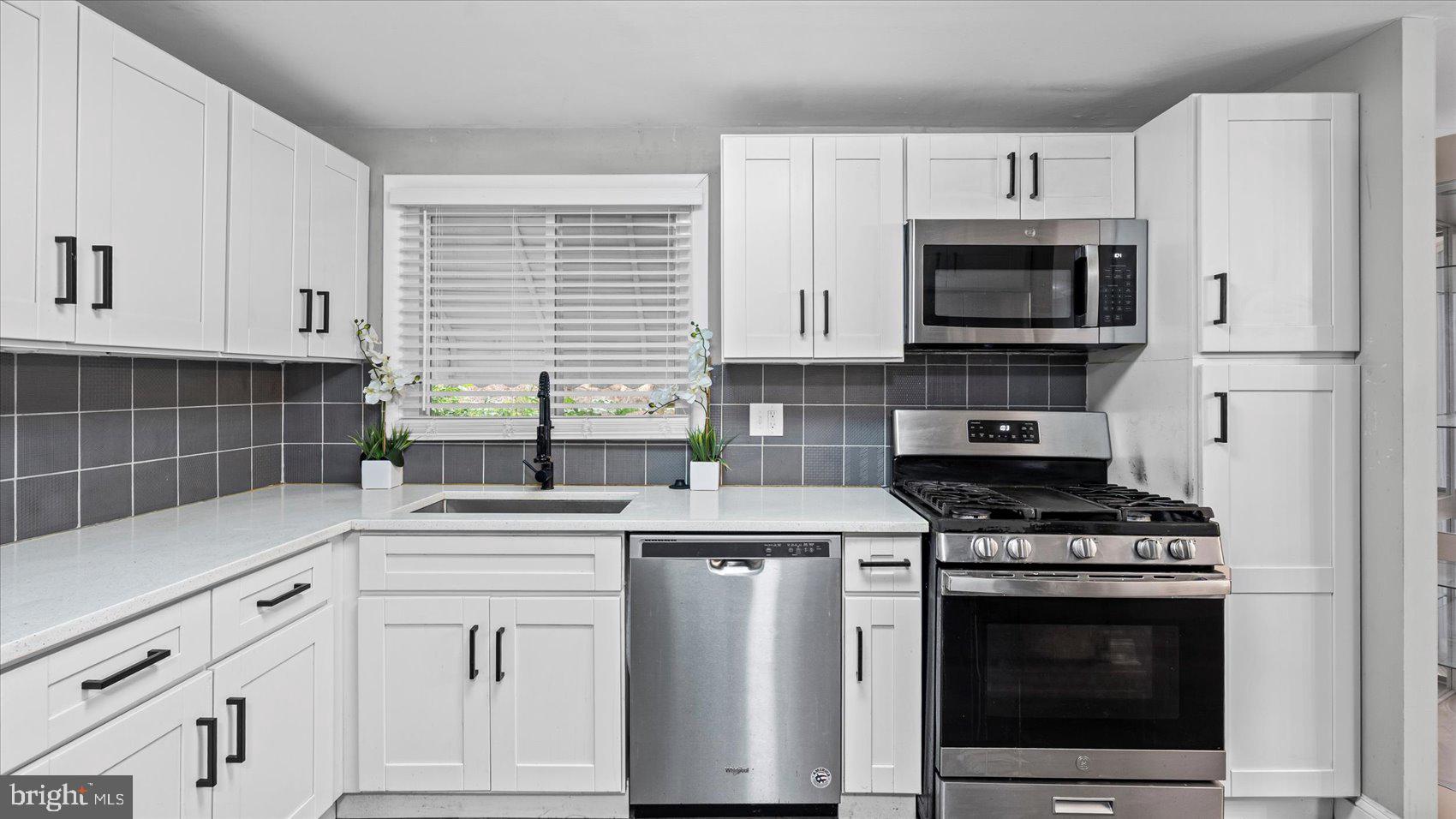 CHARTWELL - Residential