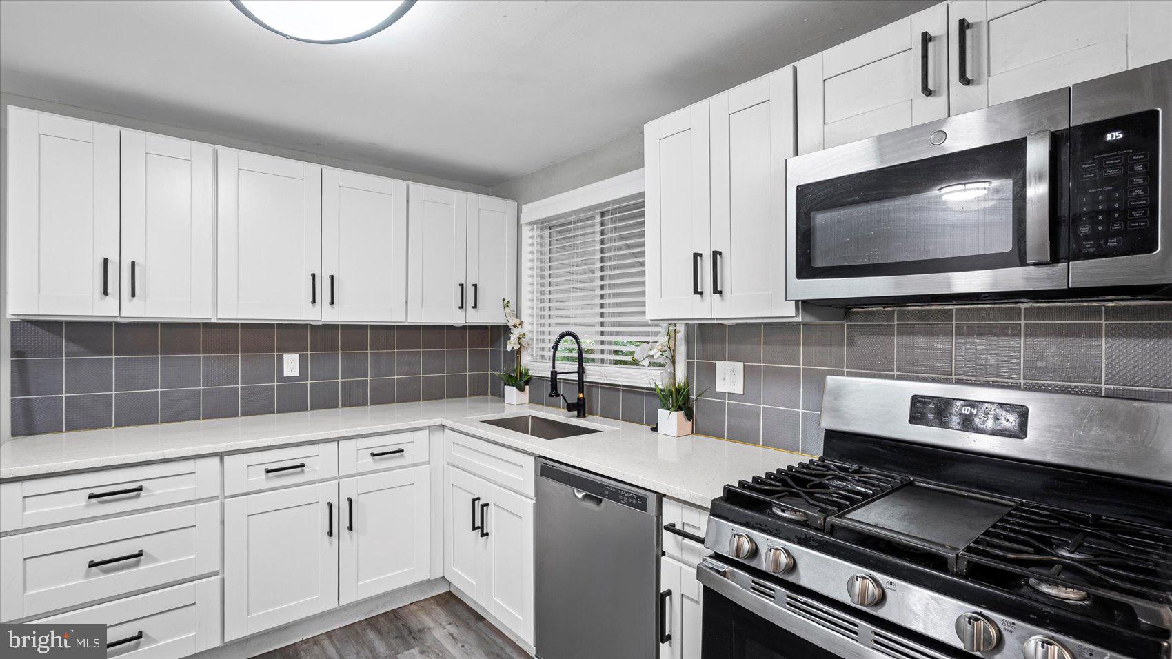 CHARTWELL - Residential