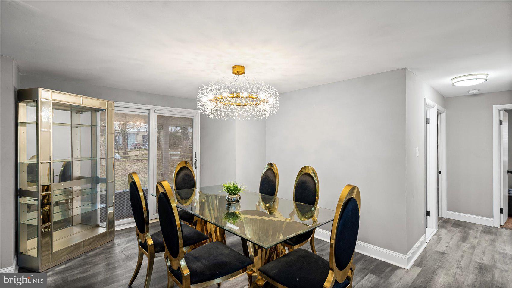 CHARTWELL - Residential