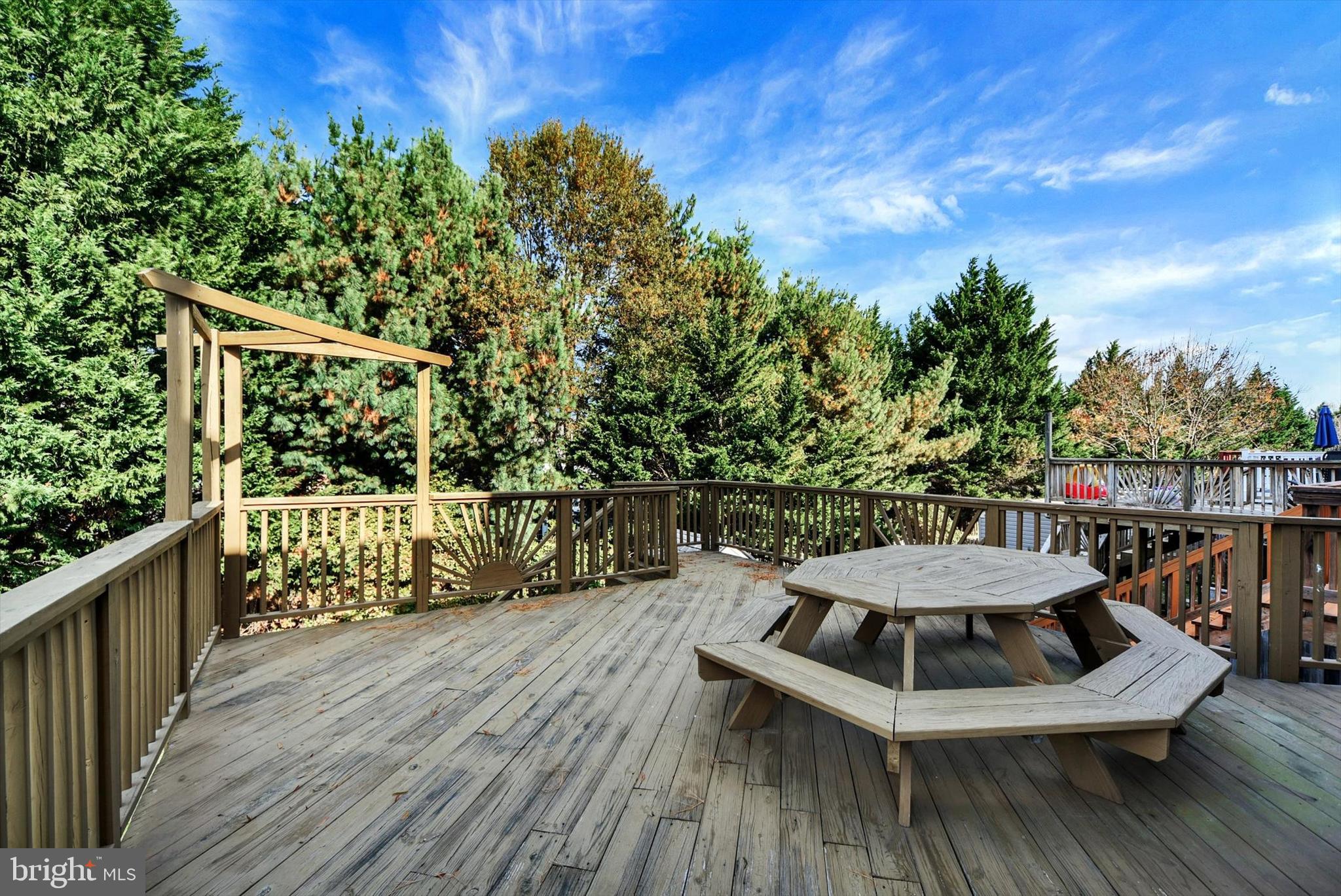 IRWINS CHOICE - Residential Lease