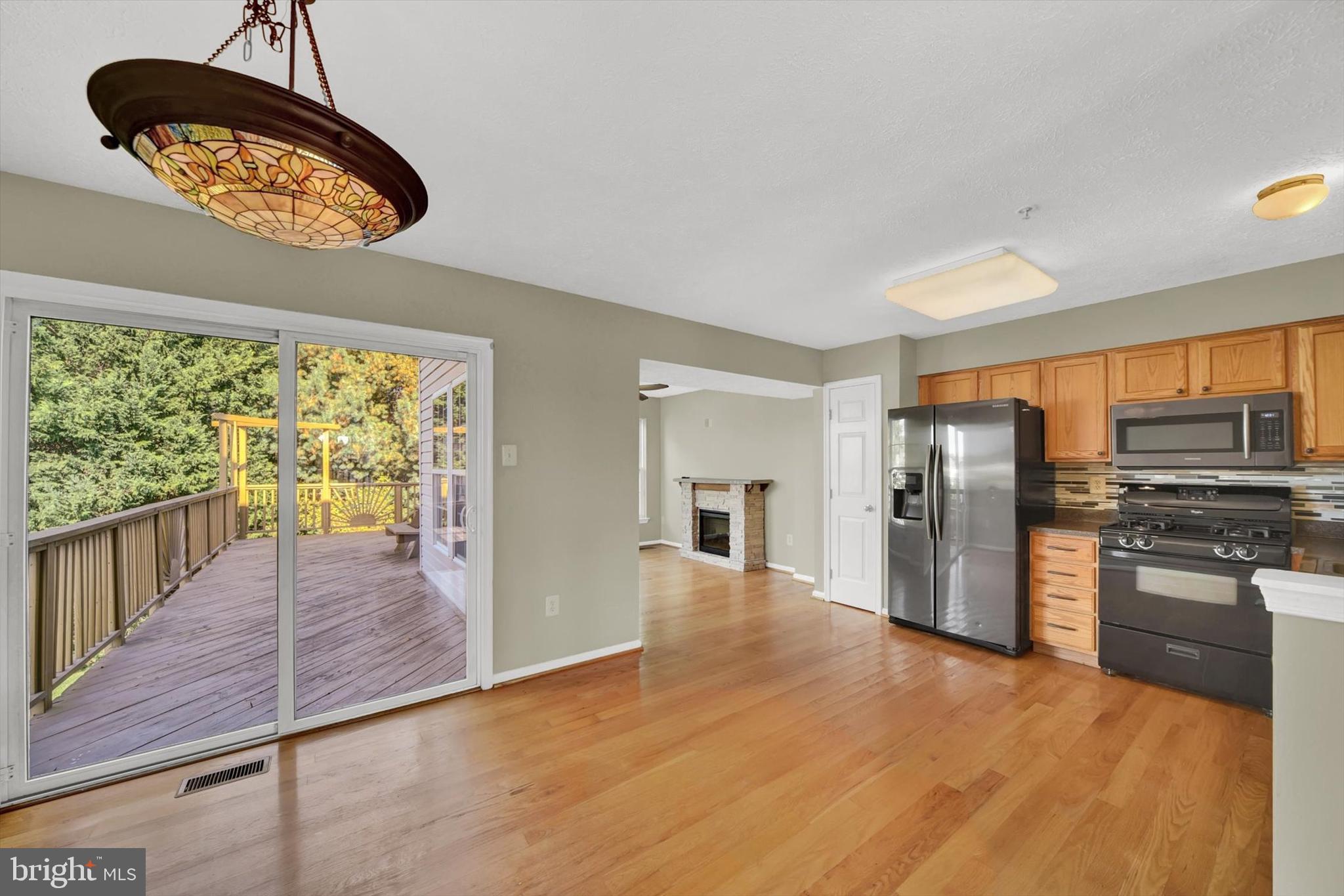 IRWINS CHOICE - Residential Lease