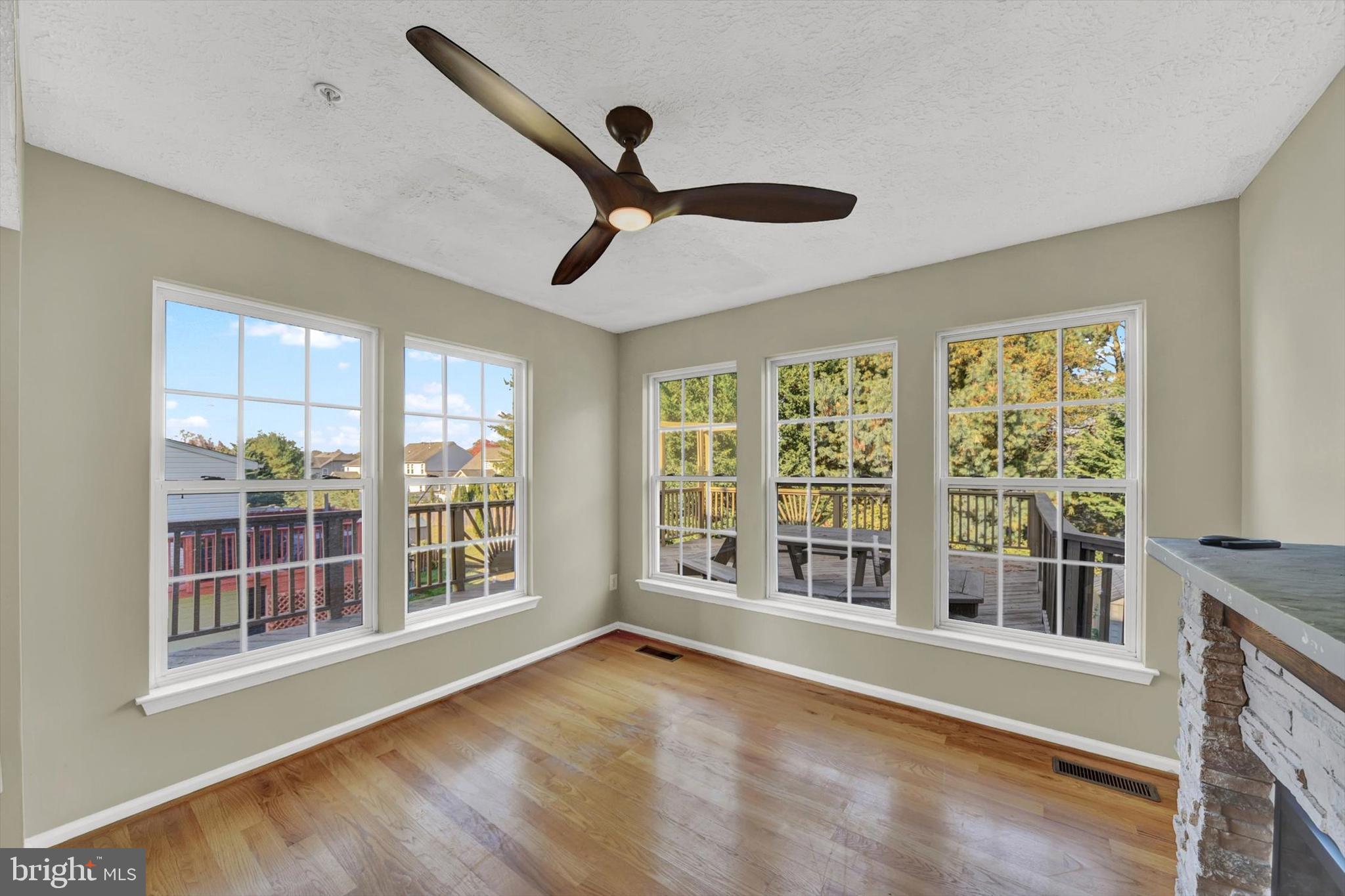 IRWINS CHOICE - Residential Lease