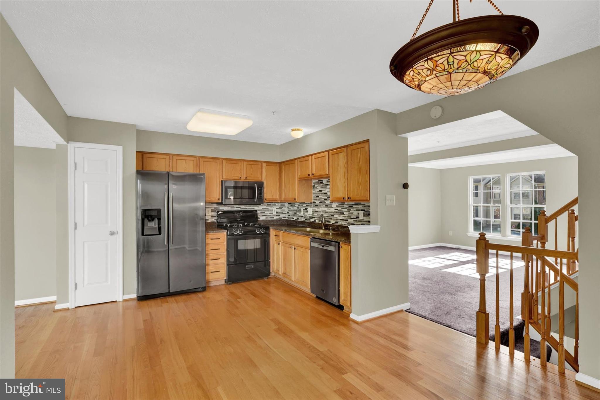 IRWINS CHOICE - Residential Lease