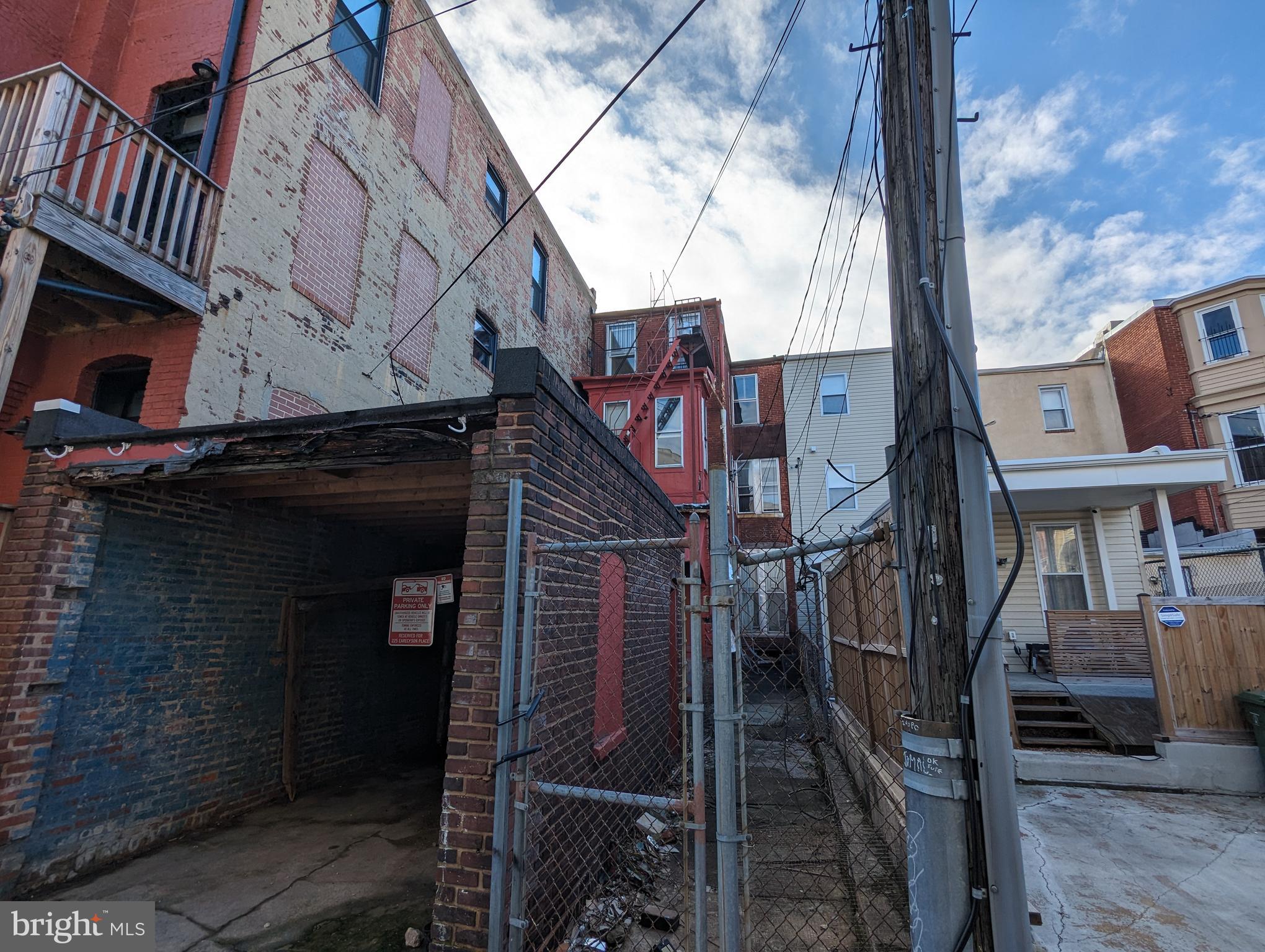 STATION NORTH ARTS DISTRICT - Residential