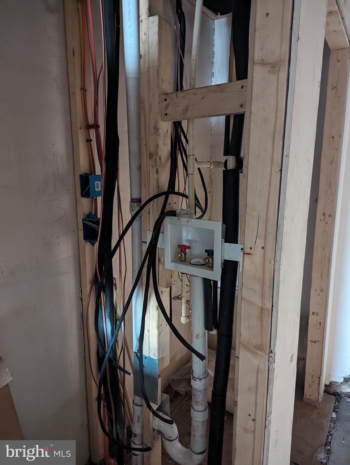 STATION NORTH ARTS DISTRICT - Residential