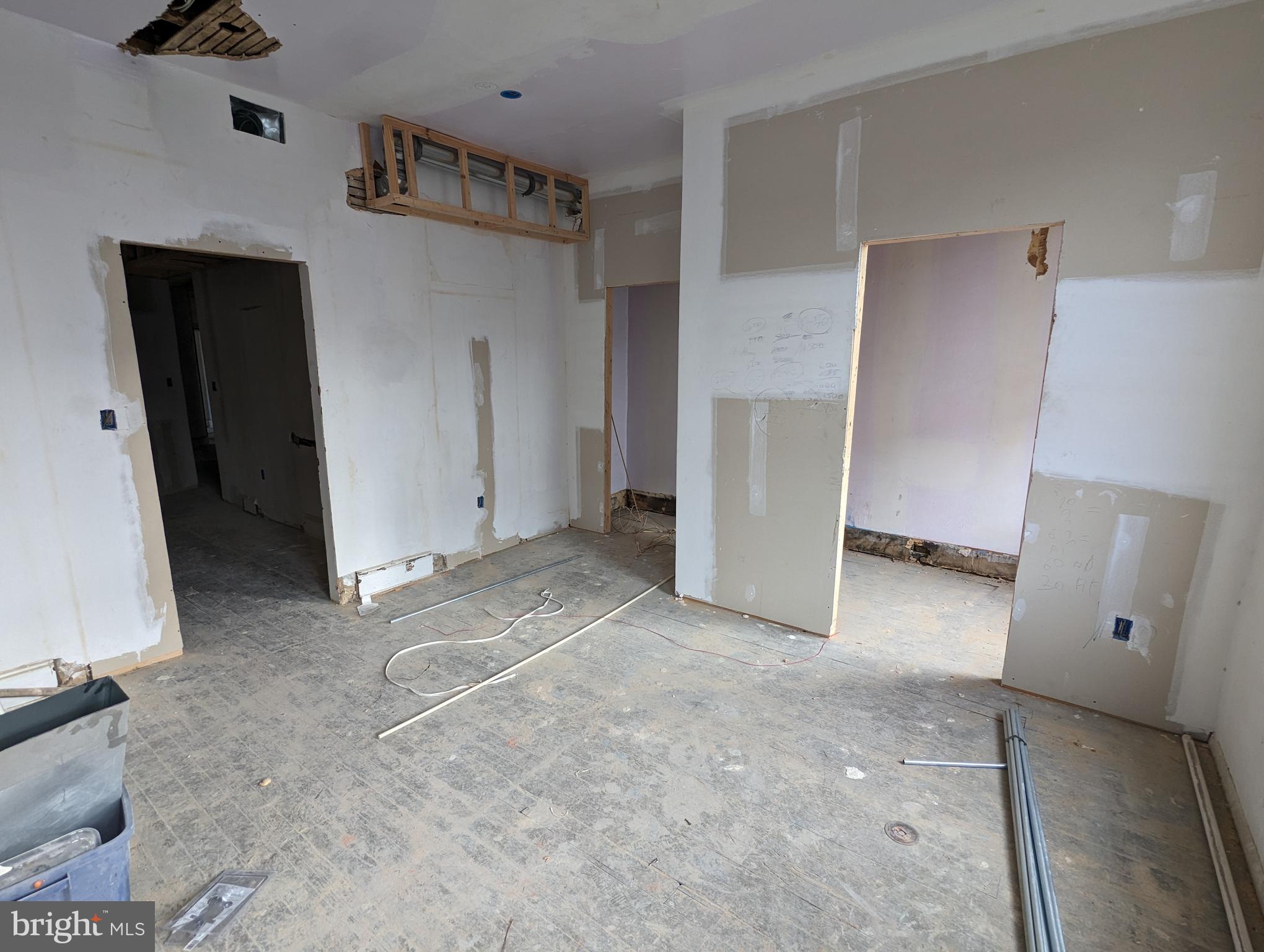 STATION NORTH ARTS DISTRICT - Residential