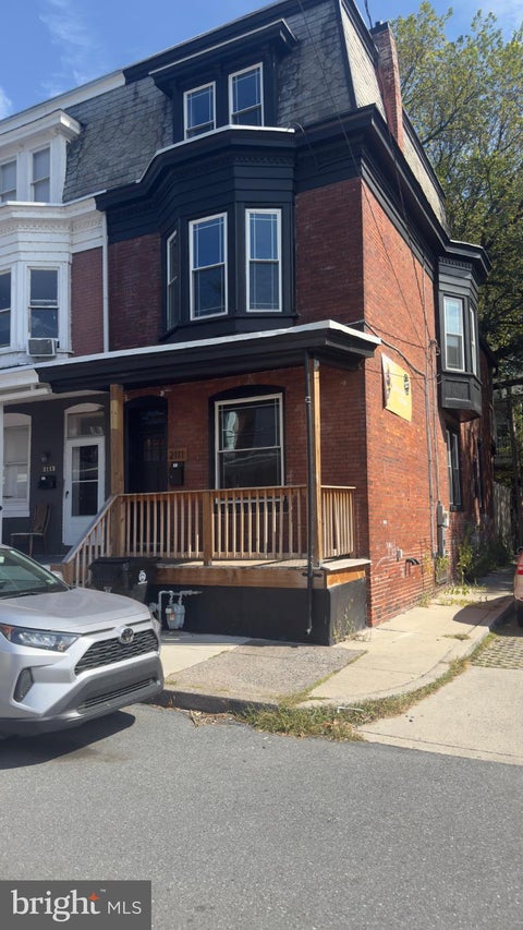Townhouse For Sale - 2111 Penn Street<br/> Dauphin County, HARRISBURG, PA 17110