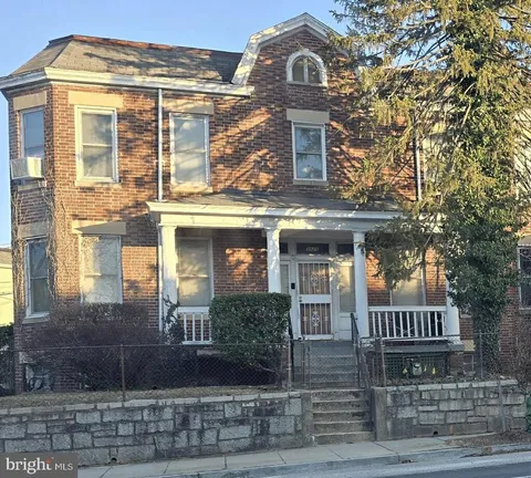 3925 New Hampshire Avenue NW, Washington, DC MLS: DCDC2191846