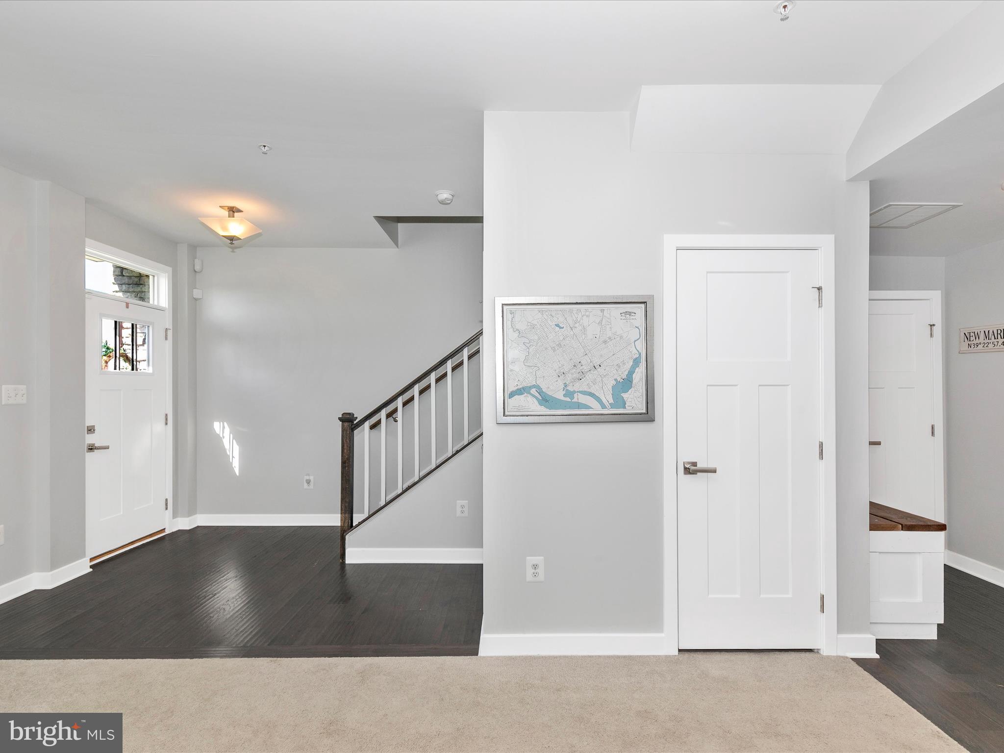 LAKE LINGANORE TOWN CENTER - Residential