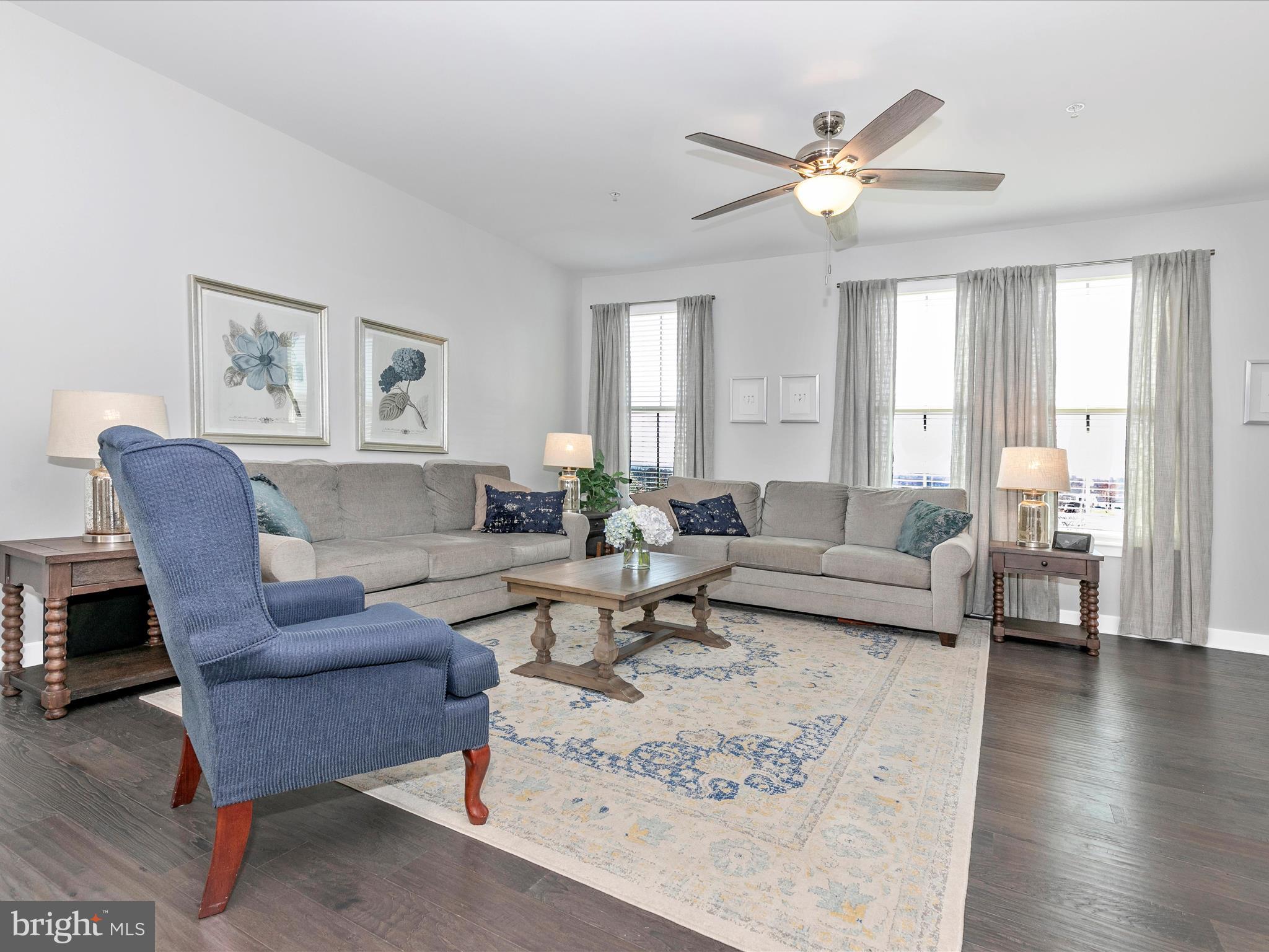 LAKE LINGANORE TOWN CENTER - Residential