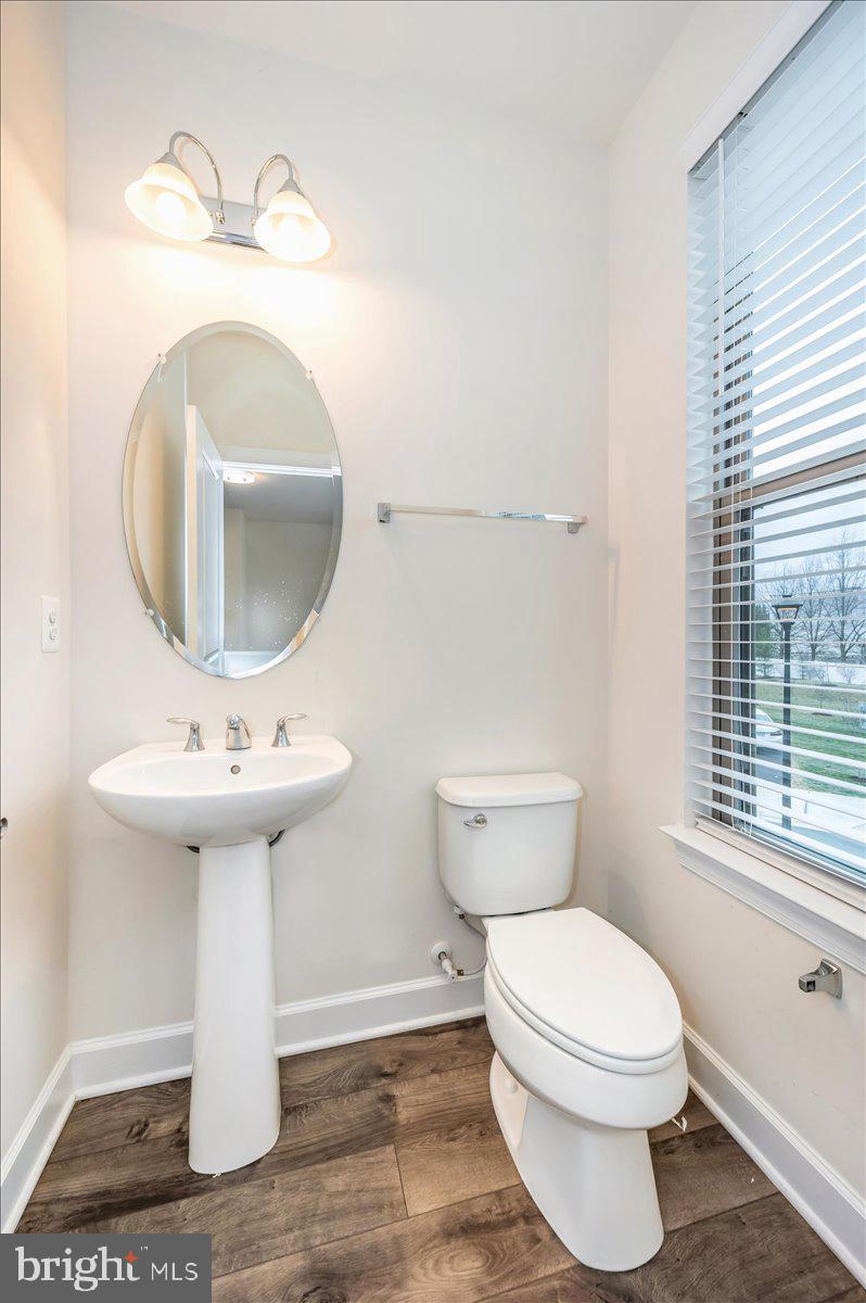 DOMINION TRAIL - Residential Lease