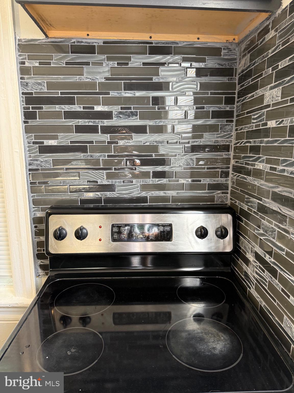 COBBS CREEK - Residential Lease