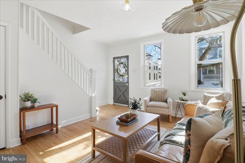 Photo of 27 W New Street, LANCASTER, PA 17603 (MLS # PALA2083424)