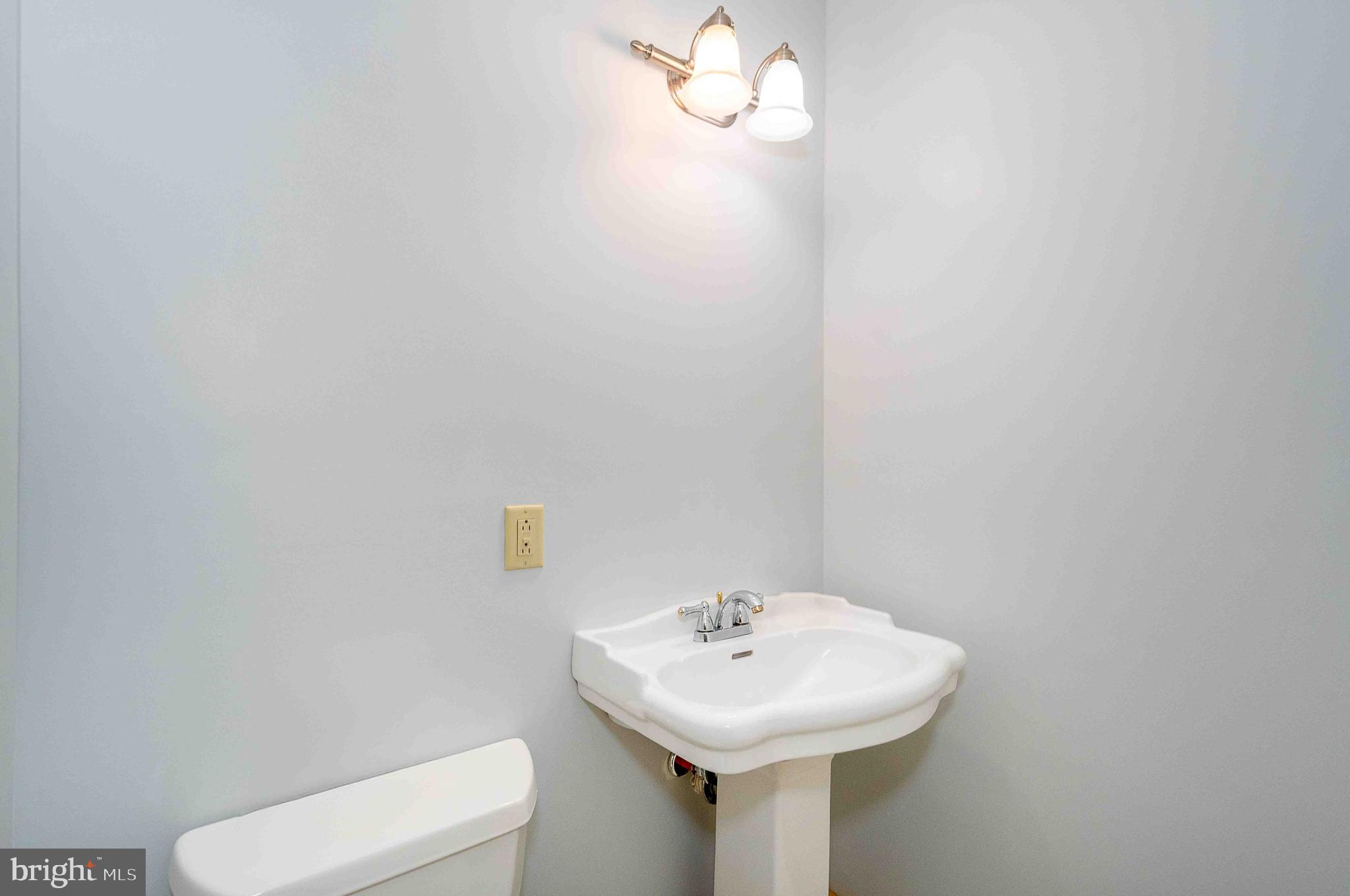 MEANDERINGS OF THE YOUGH - Residential