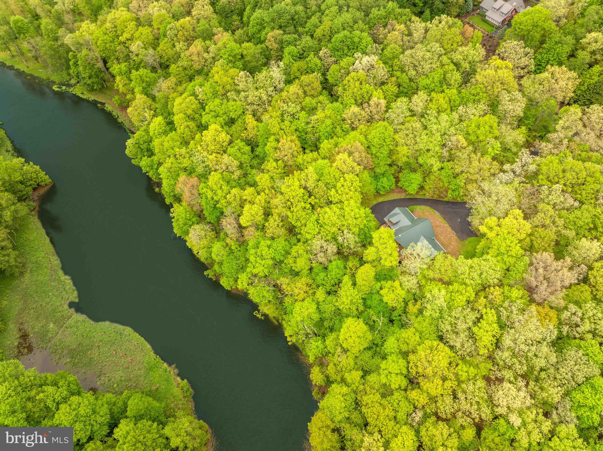 MEANDERINGS OF THE YOUGH - Residential