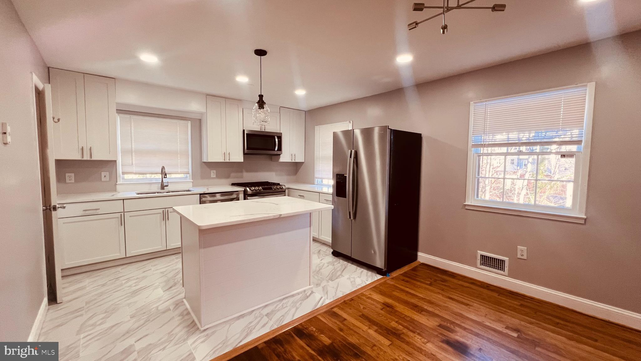 14389 FONTAINE COURT