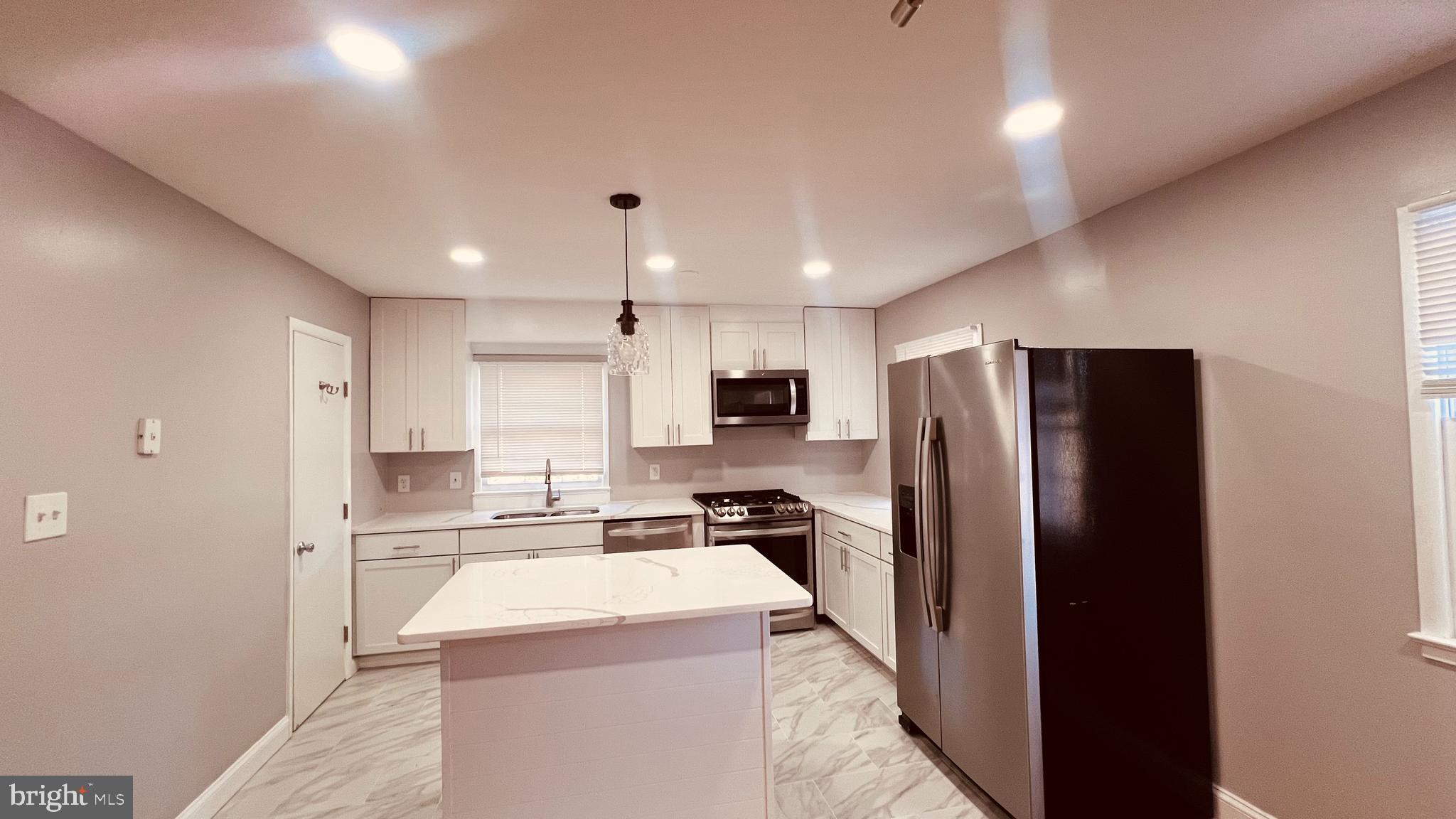 14389 FONTAINE COURT