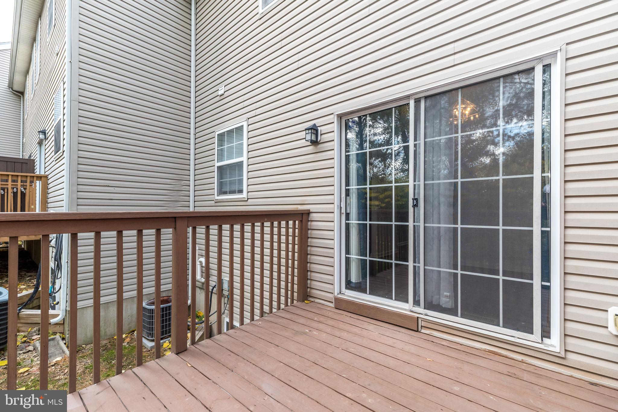 GARRISON GREENE - Residential Lease