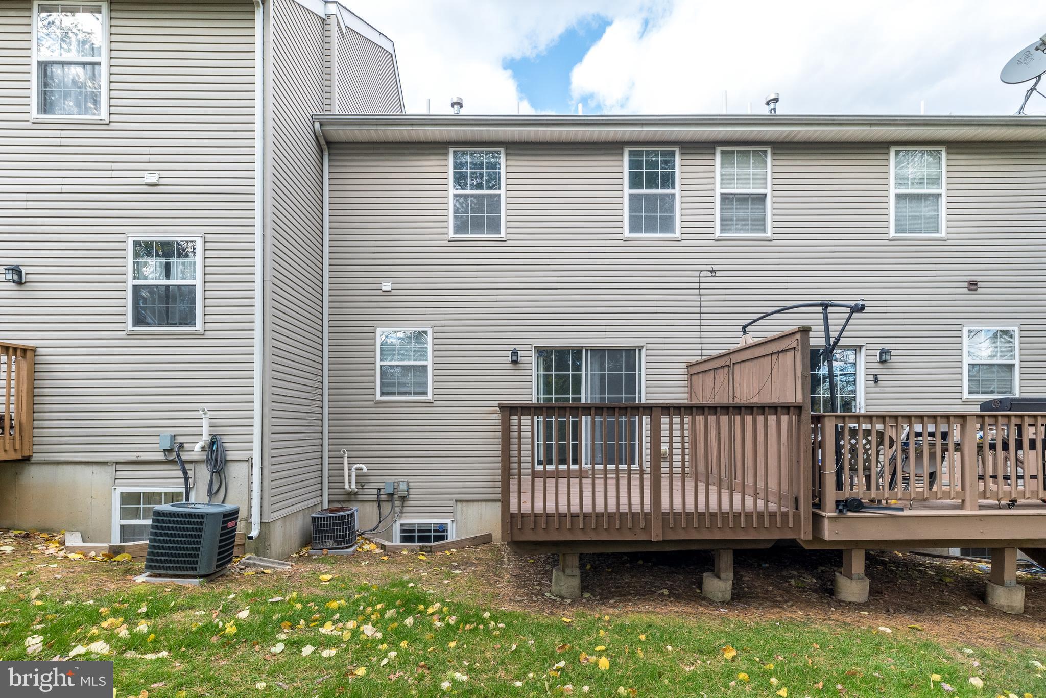 GARRISON GREENE - Residential Lease