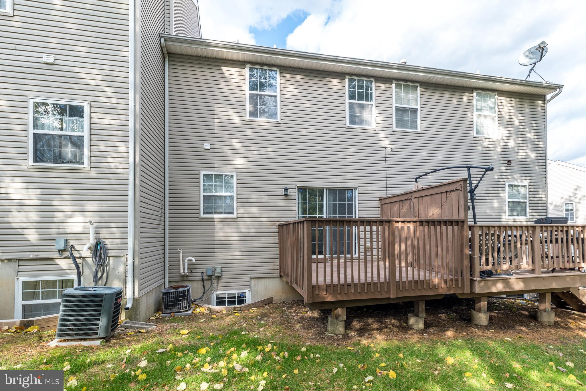 GARRISON GREENE - Residential Lease